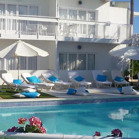 Апартаменти Ciel Azul Ibiza *